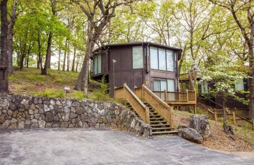 Village of Four Seasons House | UNIT 17 - TREETOP 2 BEDROOM VILLA