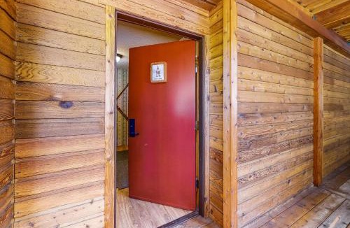 Tahoe Woods Hotel | Unit 18A at Granlibakken