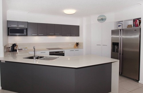 Point Arkwright Apartment | Unit 2 'Point Break'