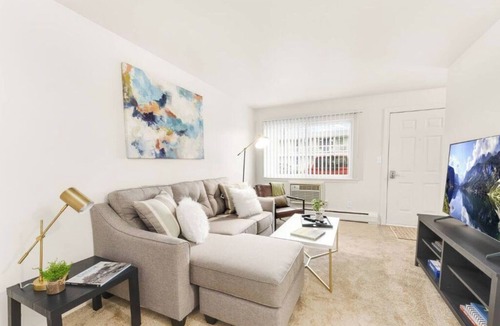 Gibraltar Apartment | Unit #2-Spacious and updated 2 Bedroom unit