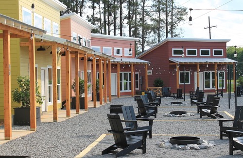 Sterlington Cabin | Unit 2 Willow Creek Cabins