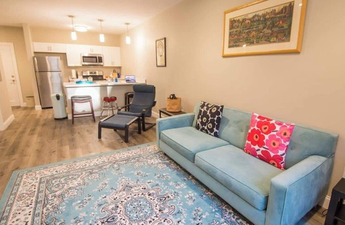 Chelsea Apartment | Unit 23 Comfy 1BR Apartment Long-term stays