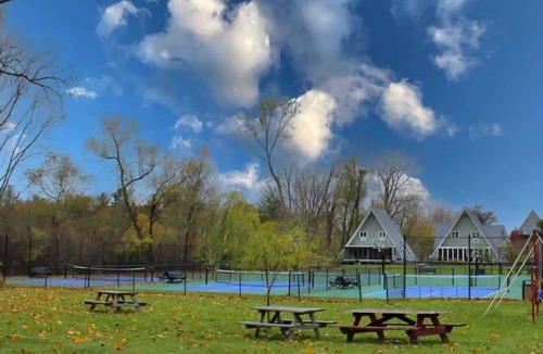 Stevensville Ski Chalet | Unit #25: Walk to Beach Chalet + Resort Amenities