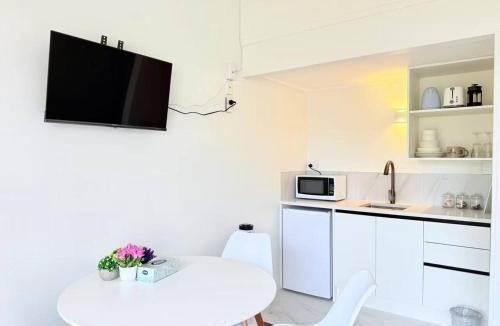 Fenton Street Hotel | Unit 3 Fenton Sumner Lodge