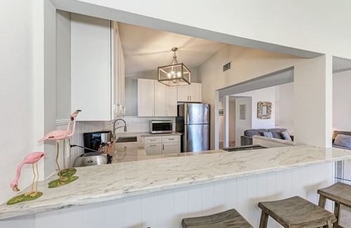 Longboat Key Condo | Unit #311 Sand Cay Beach Resort Pool View