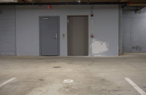 Chelsea Apartment | Unit 34 Stylish 1BR Apartment Long-term stays