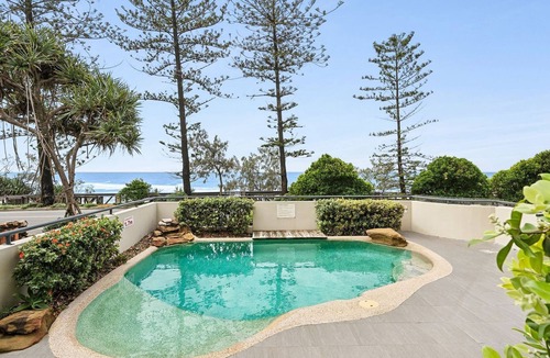 Coolum Beach Apartment | Unit 4 'The Rocks', Coolum Beach