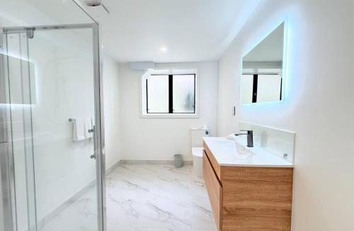 Fenton Street Hotel | Unit 5, Fenton Summer Lodge