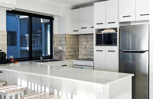 Coolum Beach Apartment | Unit 5 'Phoenix Apartments'