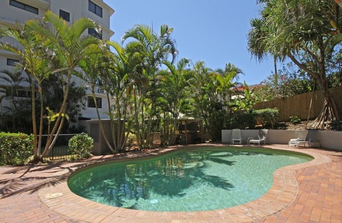 Coolum Beach Apartment | Unit 5 'Phoenix Apartments'