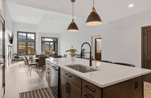 Sturgis Villa | Unit 6 Boulder Canyon Golf Villa Overlooking 11th Fairway