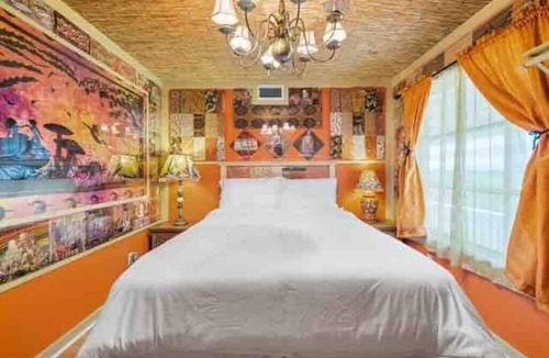 Liberty Hill Hotel | Unit 6 Fun Whimsical 2-Bedroom Stay by the River!