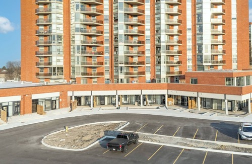 Dean Park Apartment | Unit 6 - Modern Fully Furnished 3 Bedroom Apartment