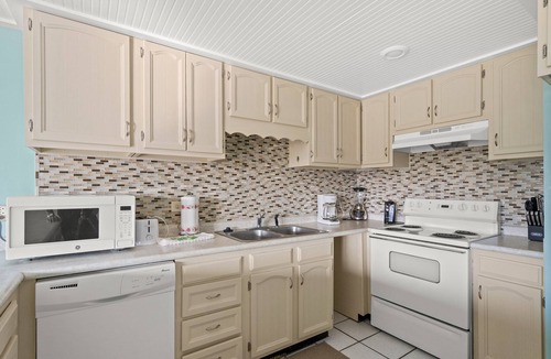 Kiska Beach Condo | Unit 63, Wait n' Sea, 3 Bedroom Beach Condo