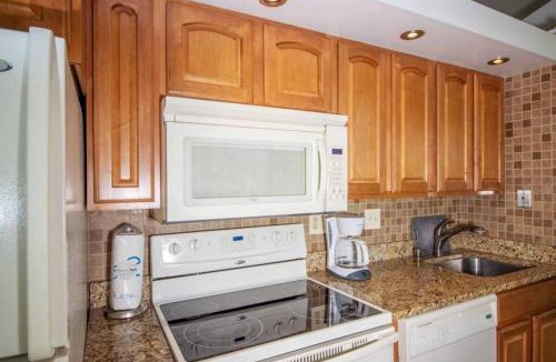 Village of Four Seasons House | Unit 7 - 2 Bedroom Treetop Villa
