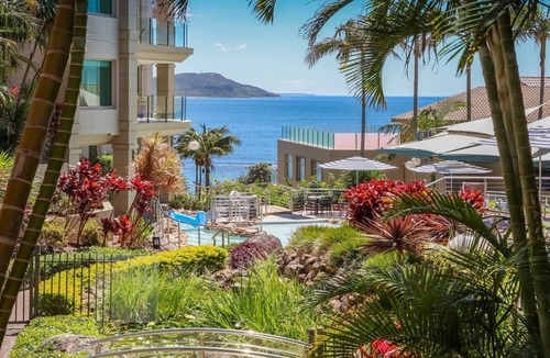 Terrigal House | Unit 7 - 3 Bedroom Premier Ocean View