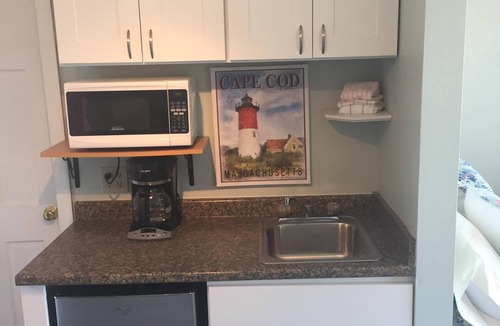 North Truro Condo | Unit #7 - Ground Floor Efficiency Studio with A/C