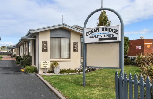 Lakes Entrance House | Unit 8 @ Ocean Bridge