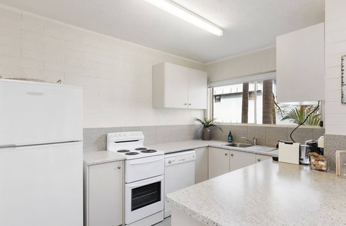 Coolum Beach Apartment | Unit 8 'Surf Dance', Coolum Beach
