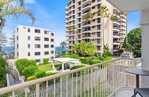 Coolum Beach Apartment | Unit 8 'Surf Dance', Coolum Beach
