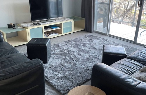 Lakes Entrance Apartment | Unit 9, Bellevue n'te Arm Apt