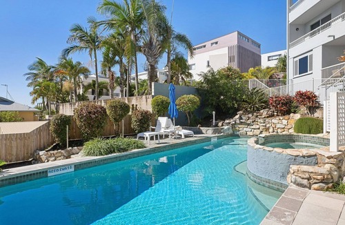 Coolum Beach Apartment | Unit 9 'Coolum Blueseas'
