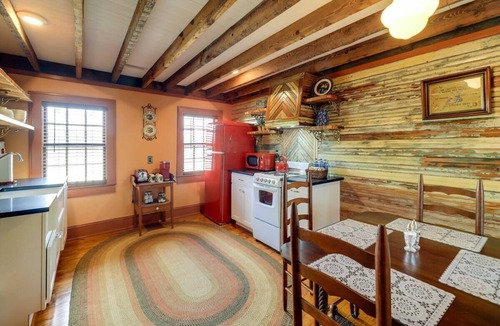 New Bern House | Unit A | Historic New Bern Stay!