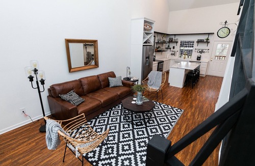 McKinney House | Unit A- The Beautiful RoseMary Barndo
