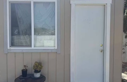 Centerville House | Unit A - The Cozy Home