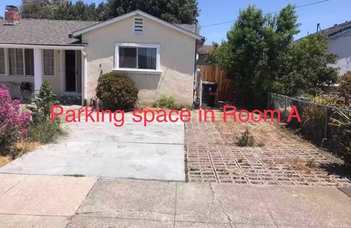 Centerville House | Unit A - The Cozy Home