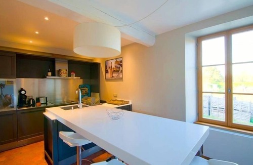 Prehy Apartment | Unit-Apartment-None-Les Temps Perdus