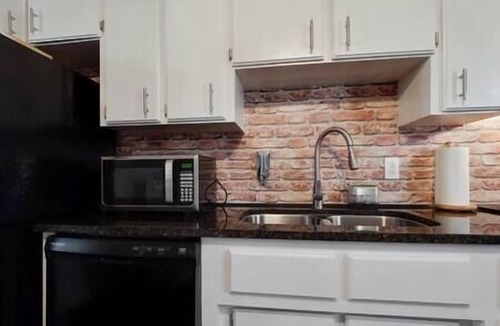 Berea Apartment | Unit B: 2-BD Flat 10 Minutes from Dt Greenville