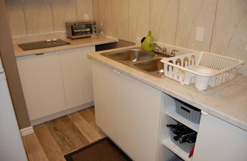 Malton House | Unit B - Cozy Cozy Basement