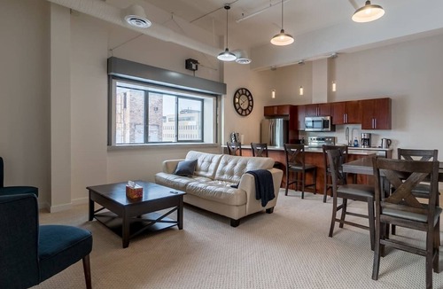 Winnipeg Apartment | UNIT EIGHT Executive Stay Fully Furnished Two Bedroom Condo