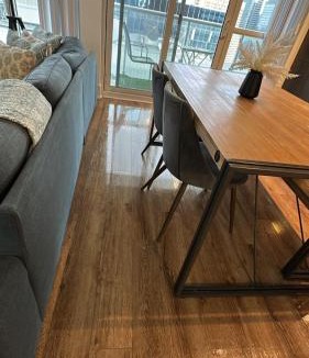 Port Hope House | Unit for 4 by the Core with 3 Beds