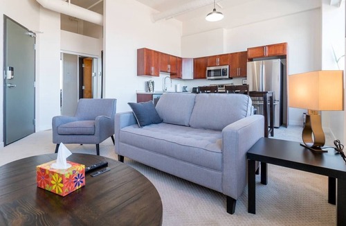 Winnipeg Apartment | UNIT FOUR Executive Stay Fully Furnished One Bedroom Condo
