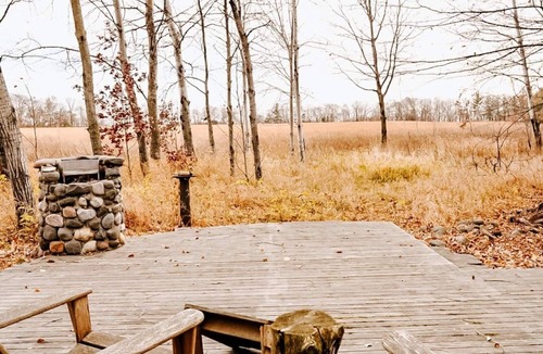 Almelund Cabin | Unity Farm-The Roost/stargazer cabin/river access
