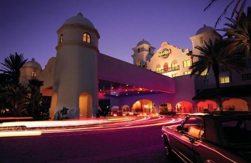 Florida Center Resort | Universal's Hard Rock Hotel®