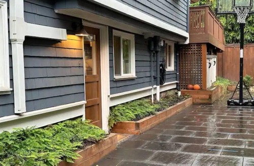 Ravenna House | University District Home