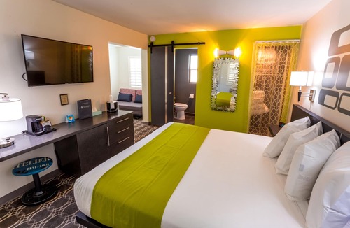 Maple-Ash Hotel | University Inn Tempe