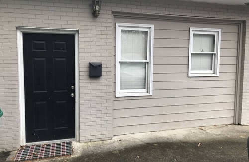 Tuckahoe Apartment | University of Richmond West End 31 day min stay