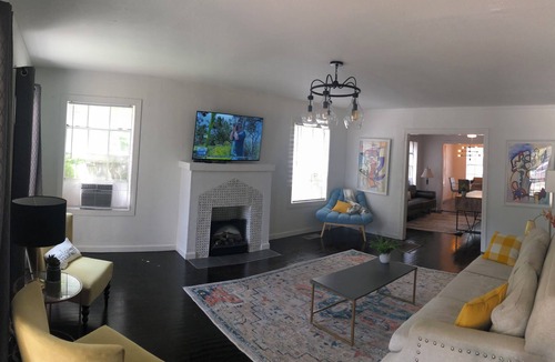 Park Cities Apartment | University Park Charmer