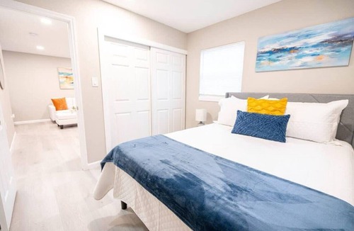 University Apartment | University Serenity Suites F