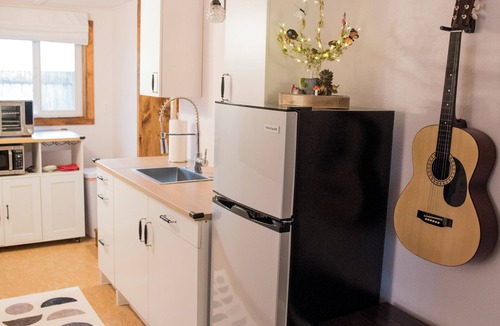 Monmouth Apartment | University Suite on Stadium Drive