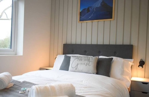 Loughborough House | University Walk Apartment