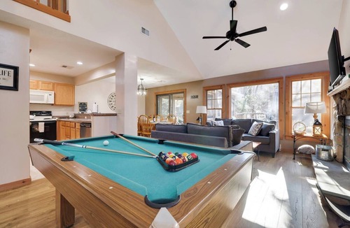 Tannersville House | Unleash the adventurer in you with the ultimate Pocono Mountains escape nestled in the Northridge at Camelback community 1 Mile from Camelback. ⁕Outdoor hot tub ⁕Screened-in porch with firepit ⁕Indoor fireplace ⁕Dog-friendly ⁕1 mile t