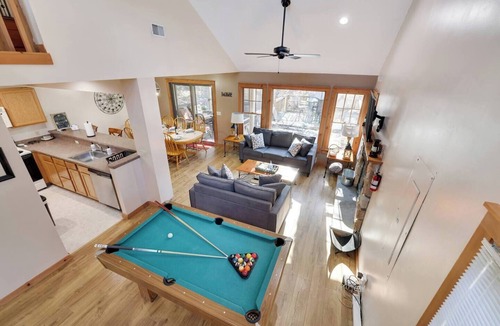Tannersville House | Unleash the adventurer in you with the ultimate Pocono Mountains escape nestled in the Northridge at Camelback community 1 Mile from Camelback. ⁕Outdoor hot tub ⁕Screened-in porch with firepit ⁕Indoor fireplace ⁕Dog-friendly ⁕1 mile t