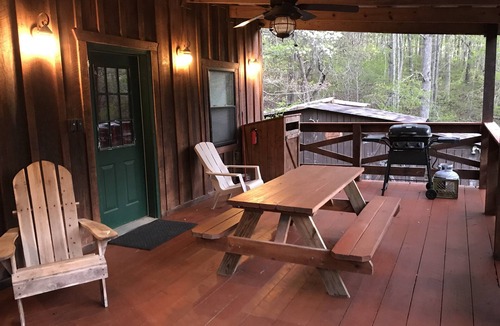 Lone Rock Cabin | Unlimited Sportman's Cabin * White River* Free WIFI