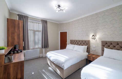 Bray on Thames Hotel | Uno Hotel Thames
