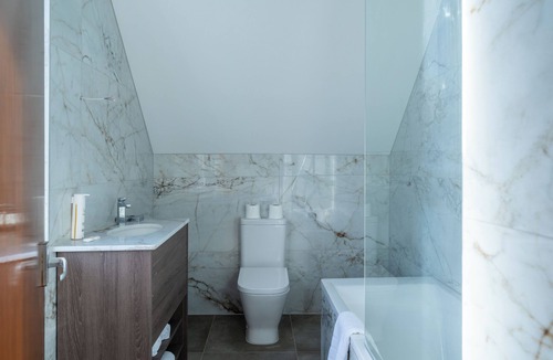 Bray on Thames Hotel | Uno Hotel Thames